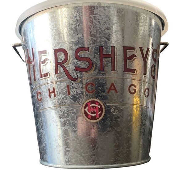 Vintage Hershey's Chocolate World Chicago Tin Pail Bucket Sweet Nostalgic Treat - Picture 3 of 13